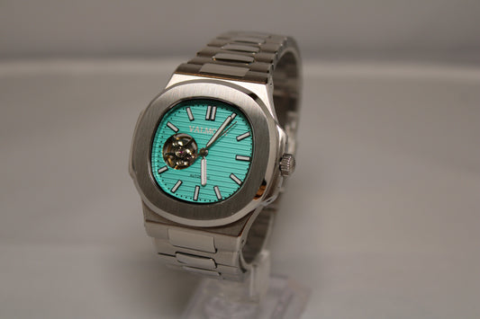 NH38 Tiffany blue Nautilius style